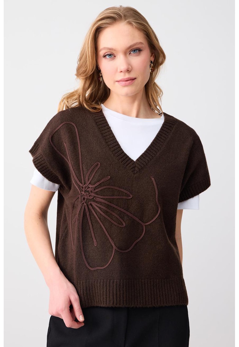 Pulover cu decolteu in V si maneci scurte - Maro cognac