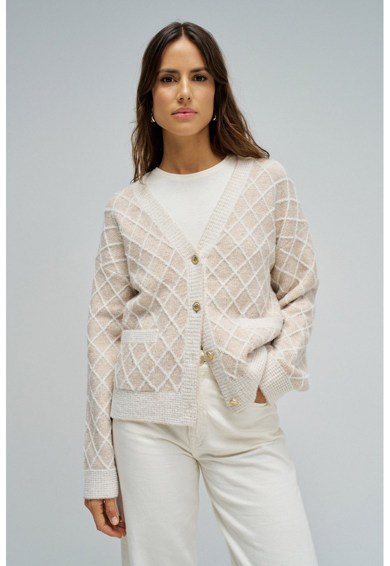 Cardigan cu decolteu in V si model in carouri - Maro camel/Alb murdar