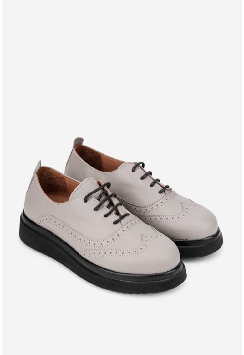 Pantofi dama taupe din piele naturala cu aspect perforat