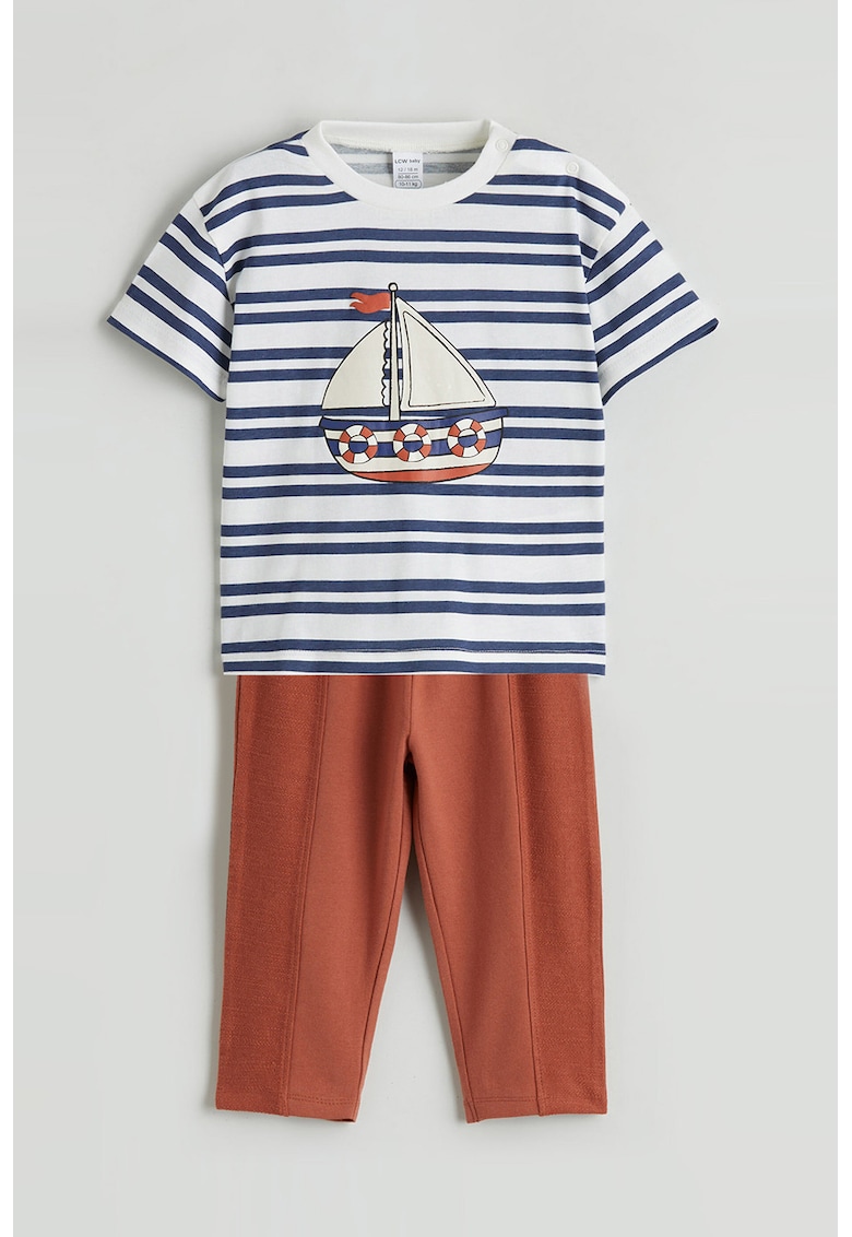Set de tricou si pantaloni -2 piese - Alb/Maro cognac/Albastru inchis