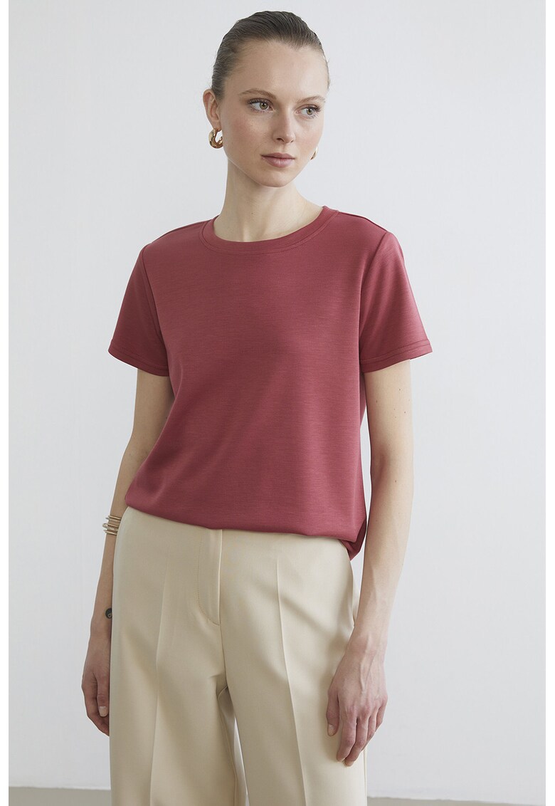 Tricou uni cu decolteu la baza gatului - Coral