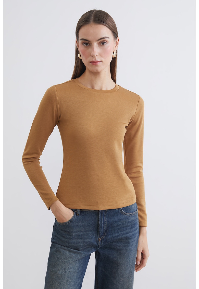 Bluza slim-fit cu model uni si decolteu la baza gatului - Caramel