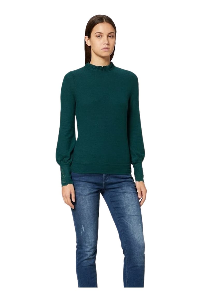 Pulover cu detalii florale brodate Soma -