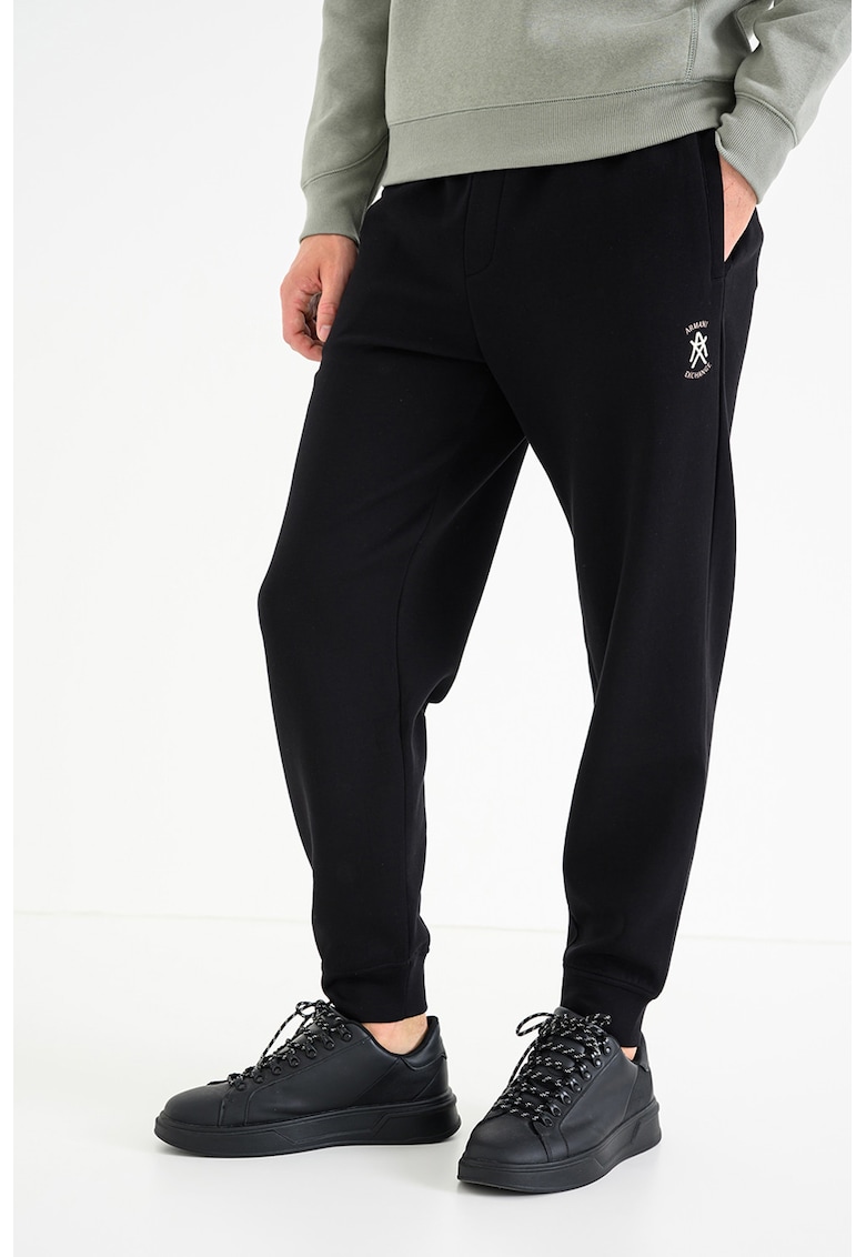 Pantaloni de trening lejeri cu buzunare laterale - Negru