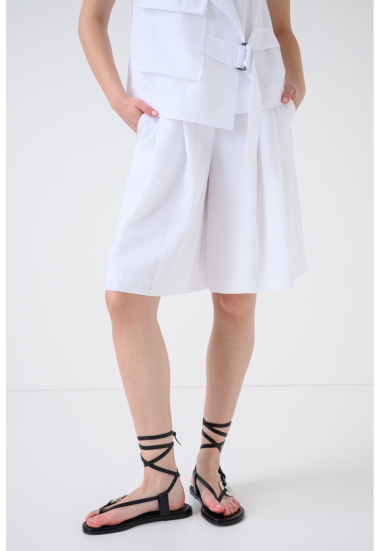 Pantaloni capri cu buzunare laterale - Alb