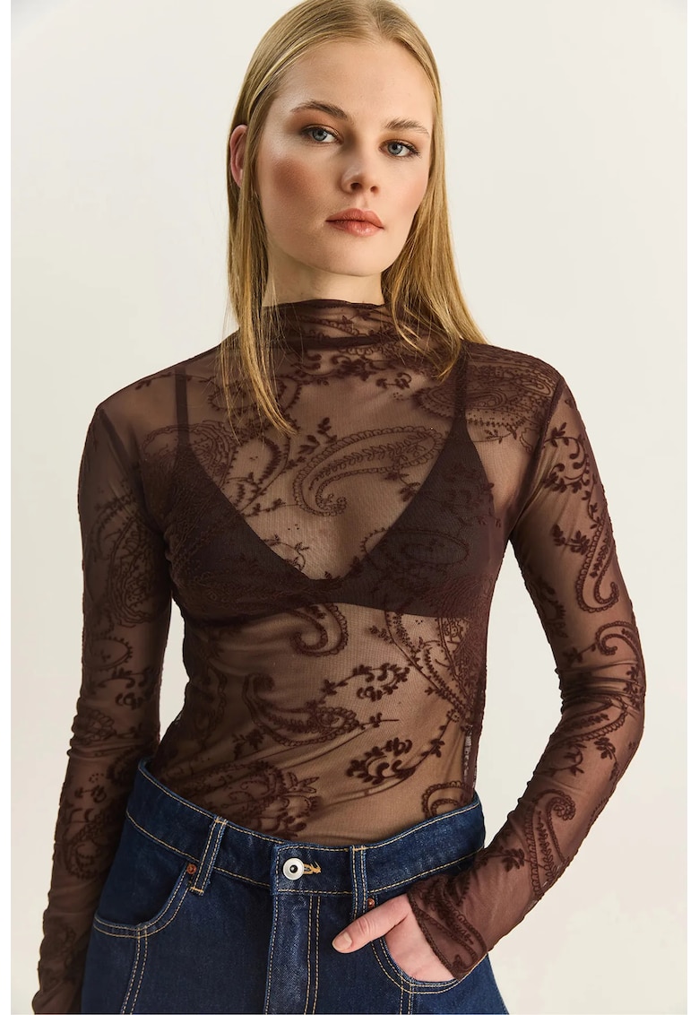 Bluza dama imprimeu Paisley - decupaje - maro - textil