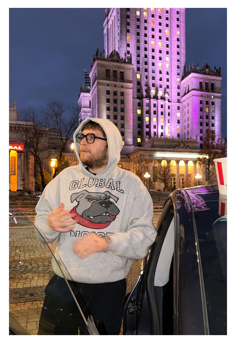 Hanorac cu imprimeu si buzunar kangaroo -