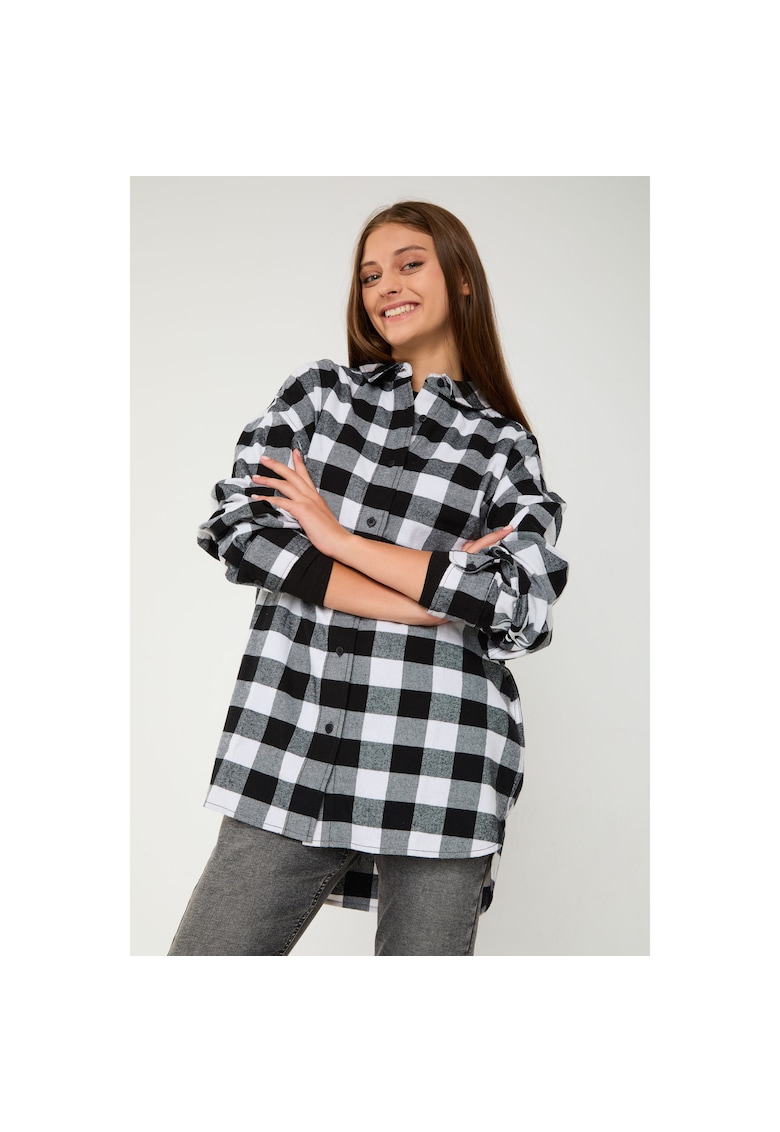 Camasa supradimensionata cu carouri