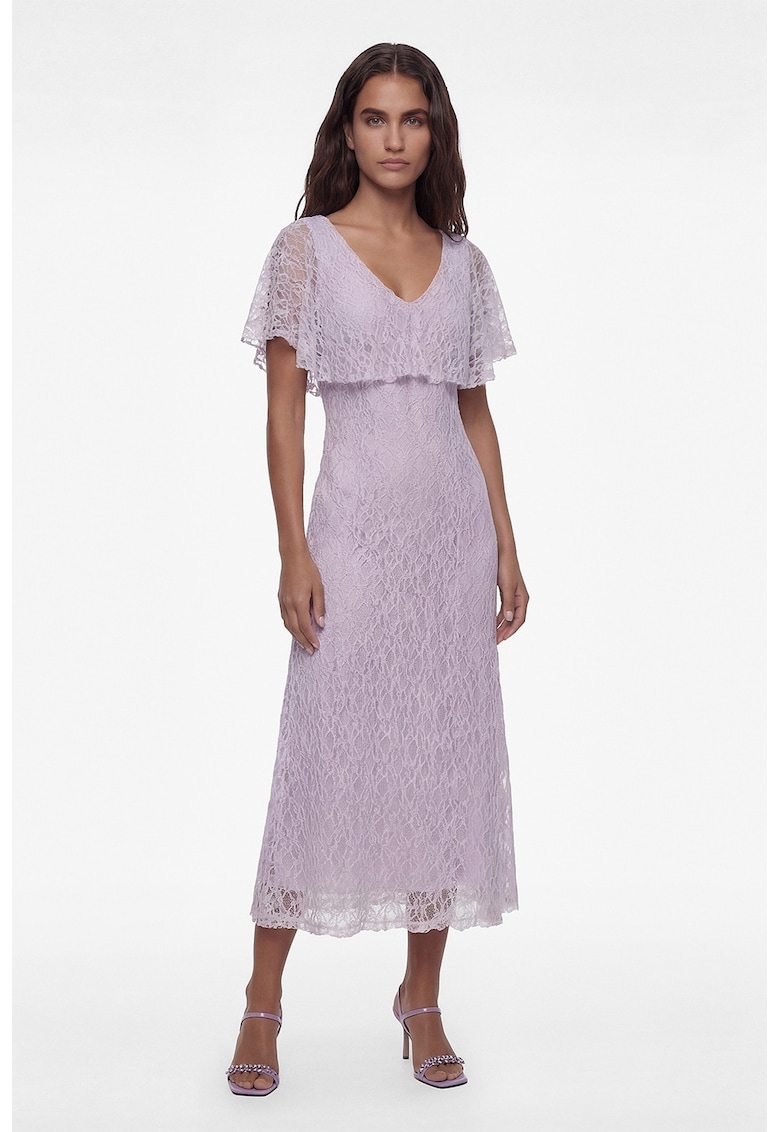 Rochie de dantela cu decolteu in V