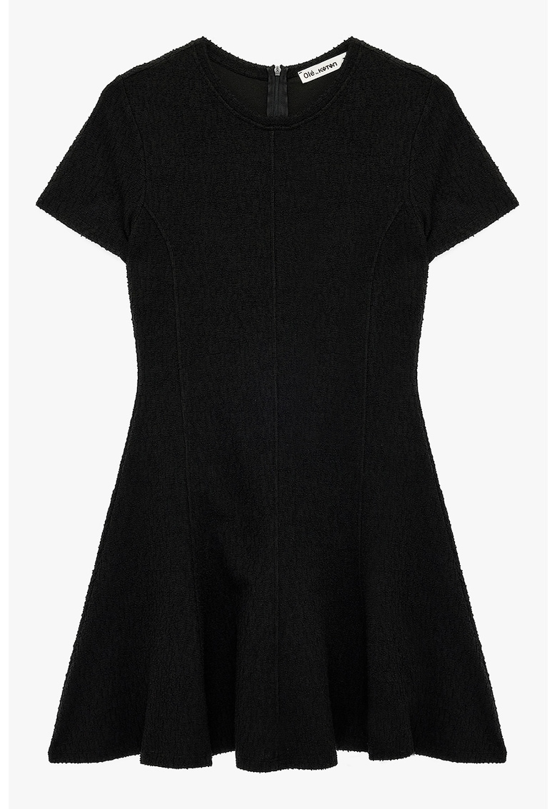 Rochie evazata cu maneci scurte