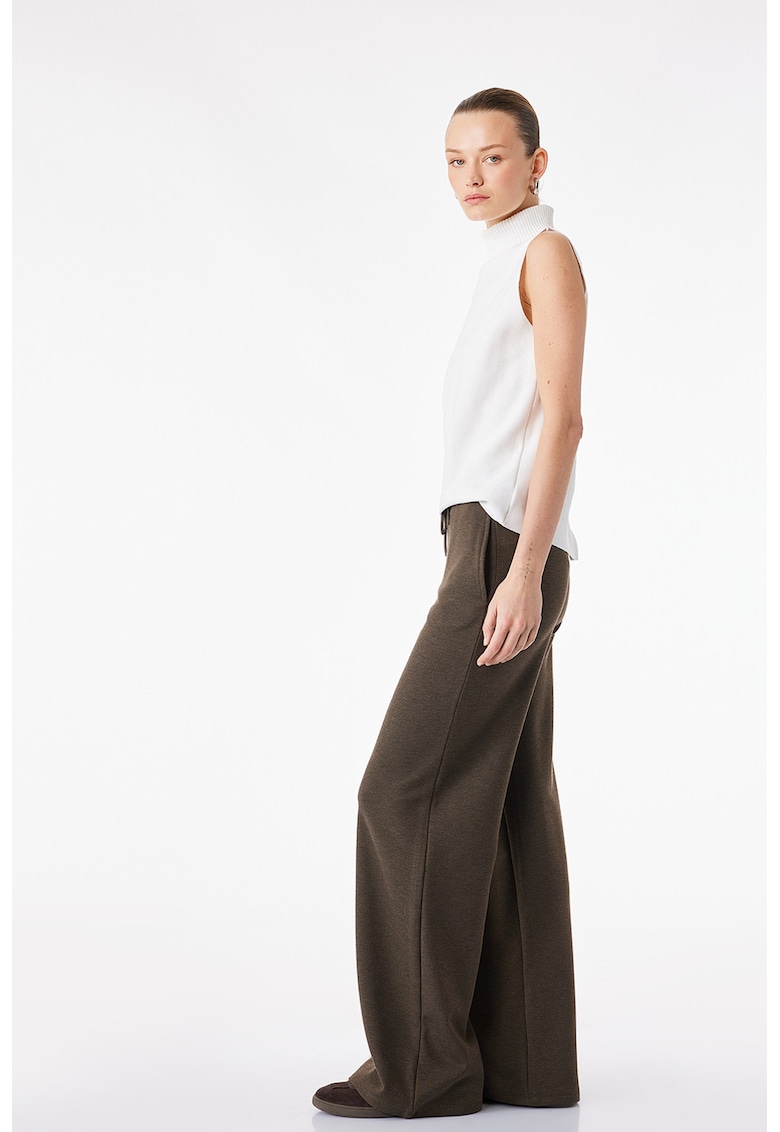 Pantaloni de trening cu croiala ampla si snur de ajustare in talie - Maro melange