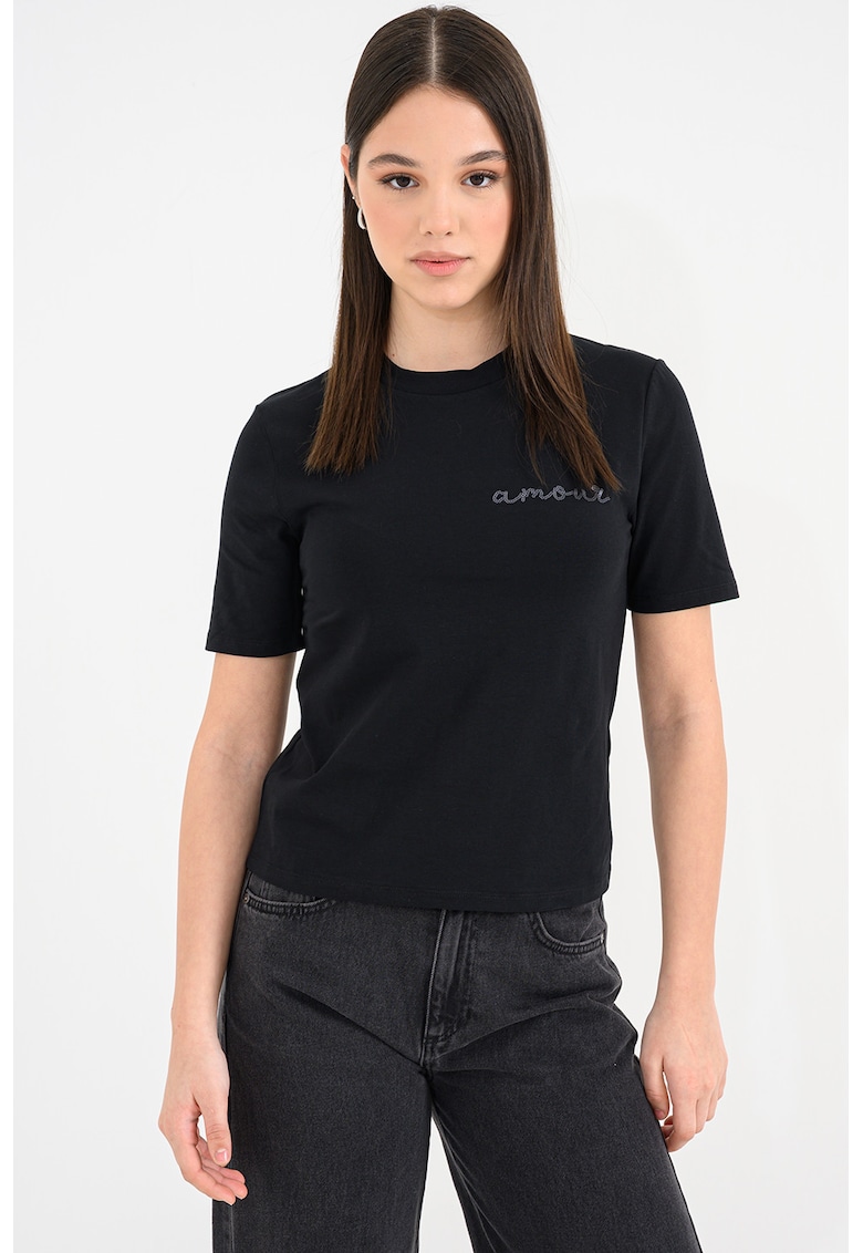 Tricou slim fit cu decolteu la baza gatului - Negru