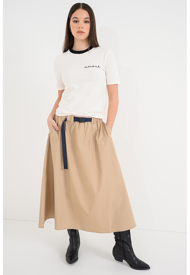 Tricou slim fit cu decolteu la baza gatului - Negru/Crem