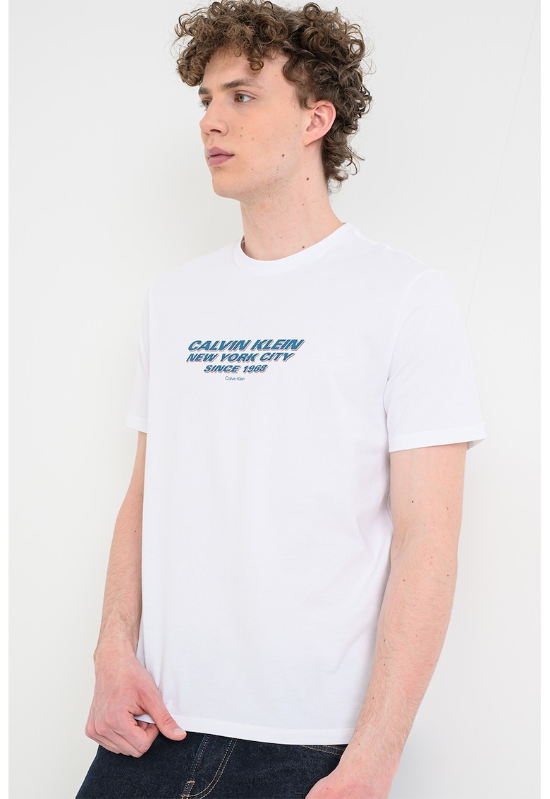 Tricou cu decolteu la baza gatului si imprimeu - Alb