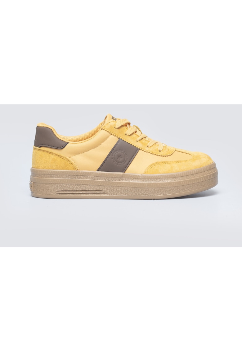 Pantofi sport cu insertii de piele intoarsa -