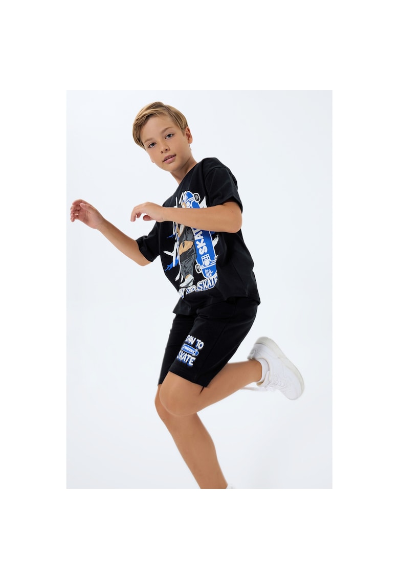 Set doua piese cu tricou si pantaloni scurti - pentru baieti - Negru