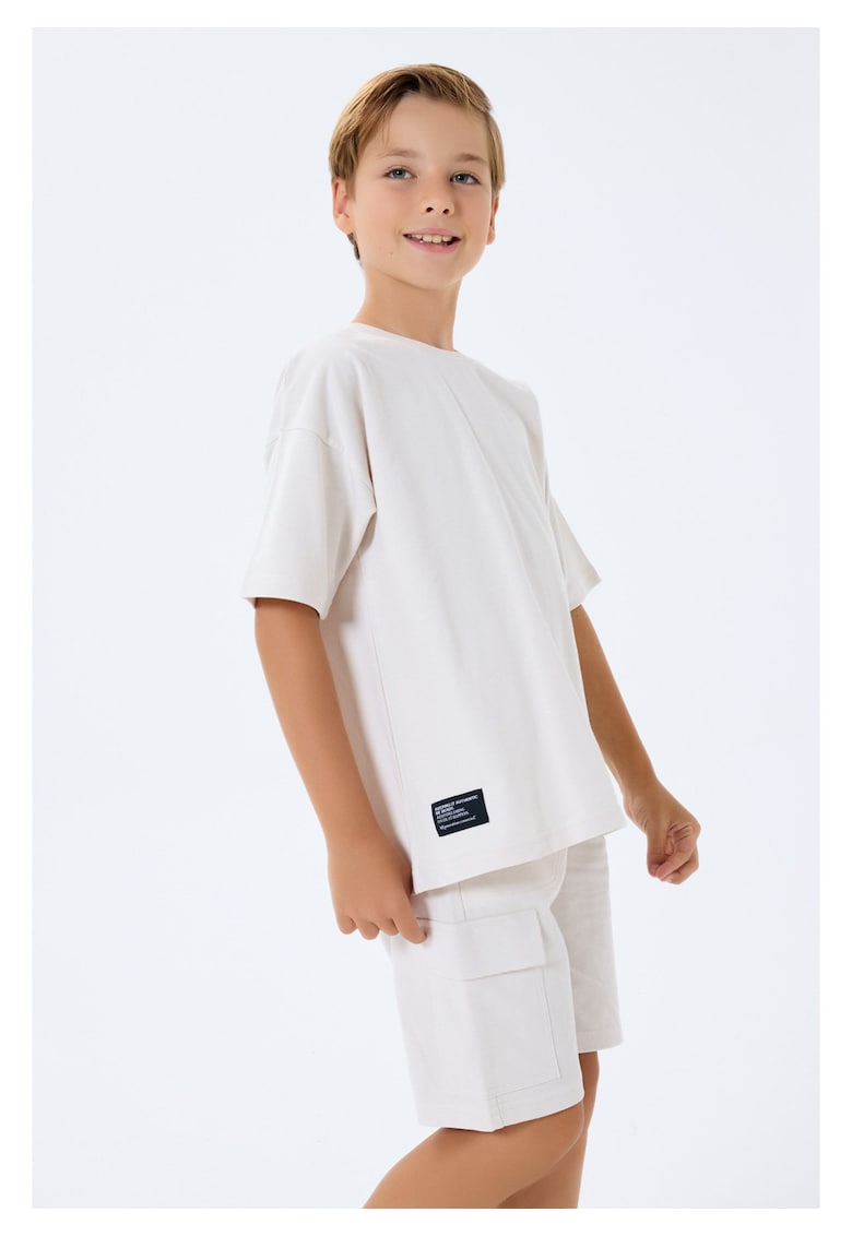 Set doua piese cu tricou si pantaloni scurti - Alb