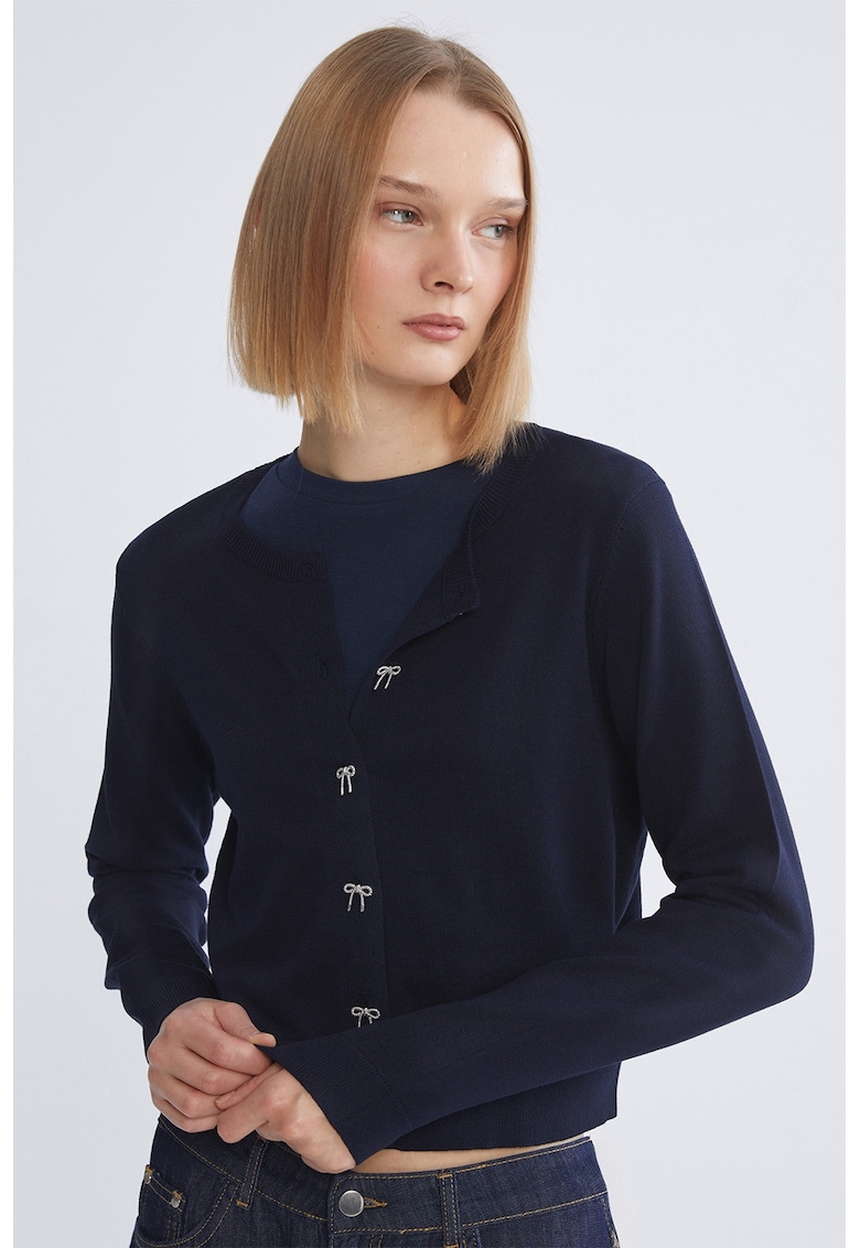 Cardigan slim fit cu nasturi in forma de funda - Alb murdar/Bleumarin