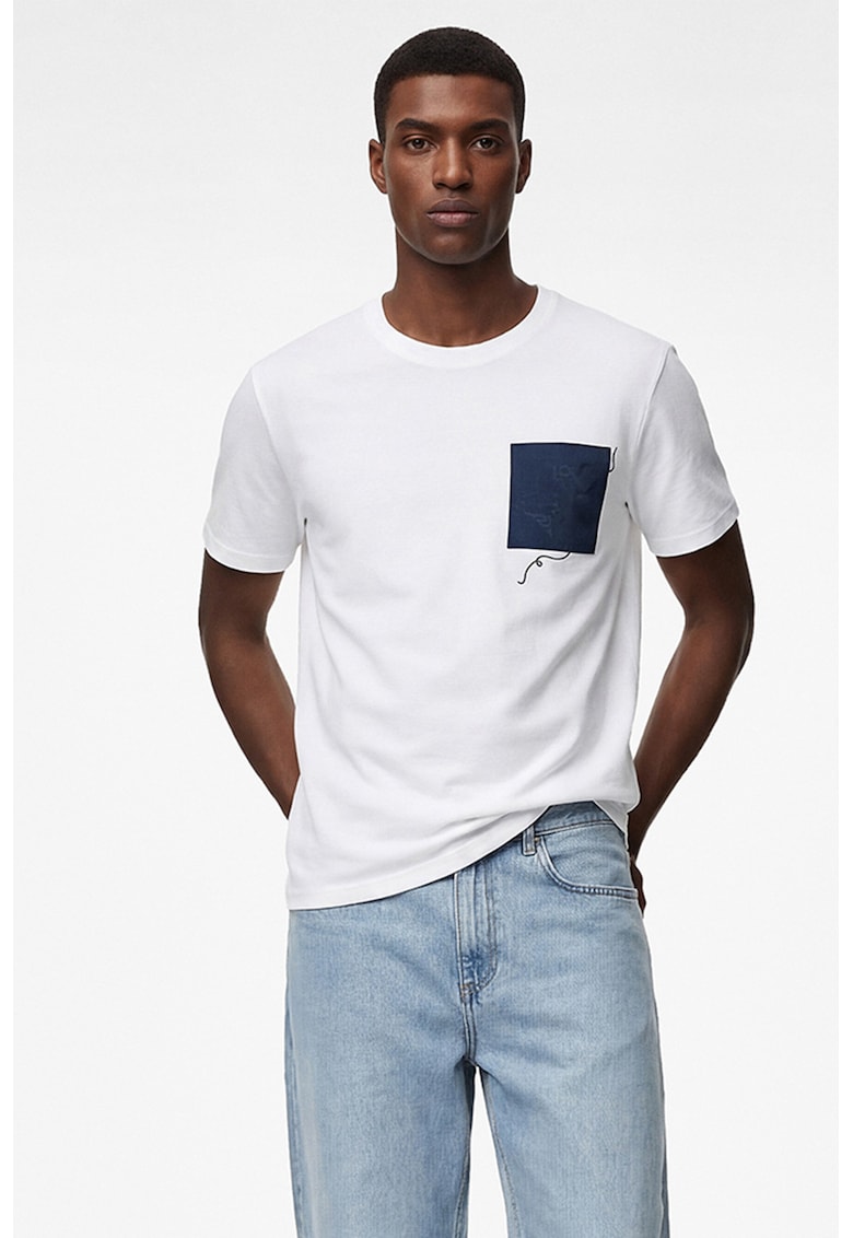 Tricou regular fit cu aplicatie contrastanta pe piept - Alb
