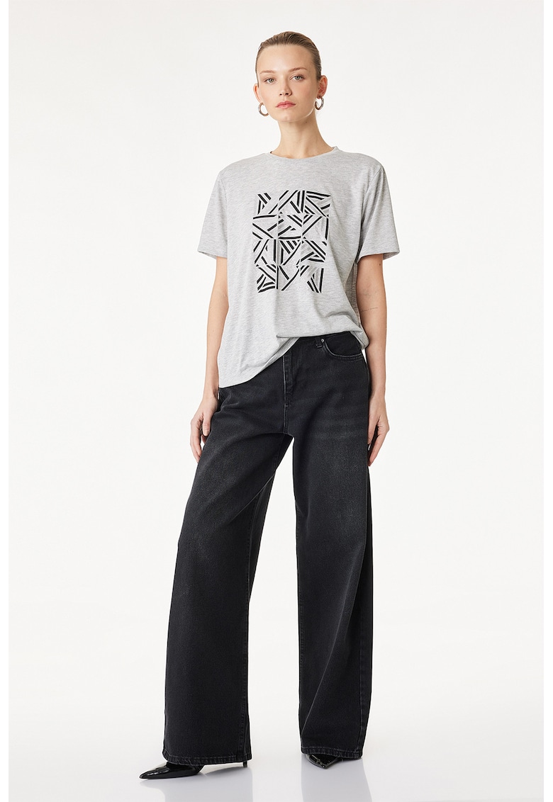 Tricou cu decolteu la baza gatului si imprimeu geometric - Gri deschis