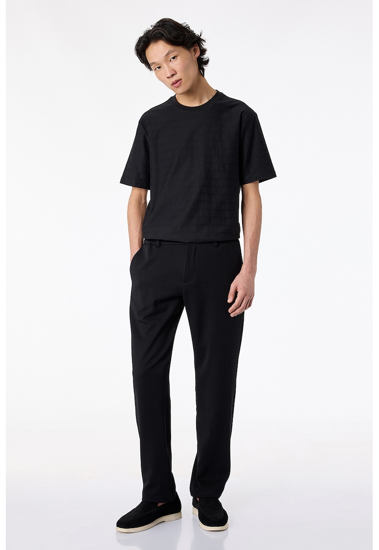 Pantaloni cu croiala dreapta - Negru