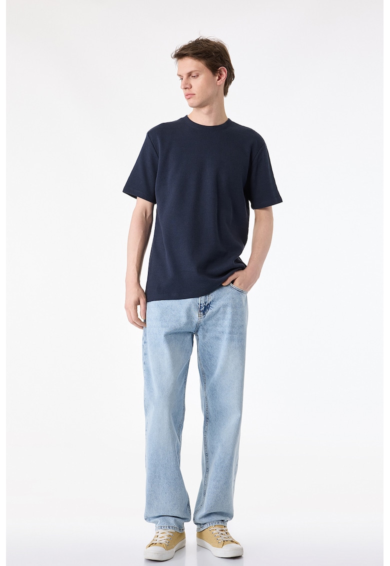 Tricou uni cu decolteu la baza gatului - Bleumarin