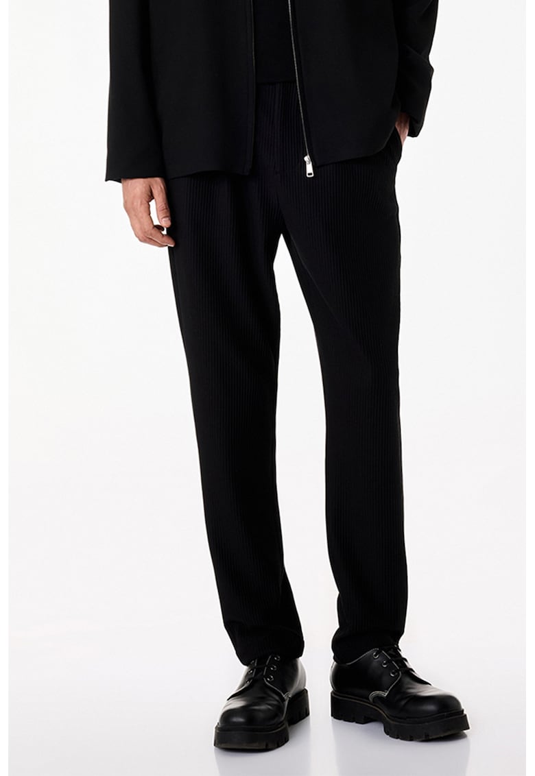 Pantaloni drepti cu talie medie - Negru