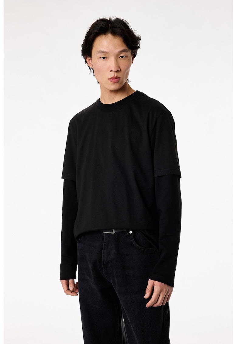Tricou de bumbac cu decolteu la baza gatului - Negru