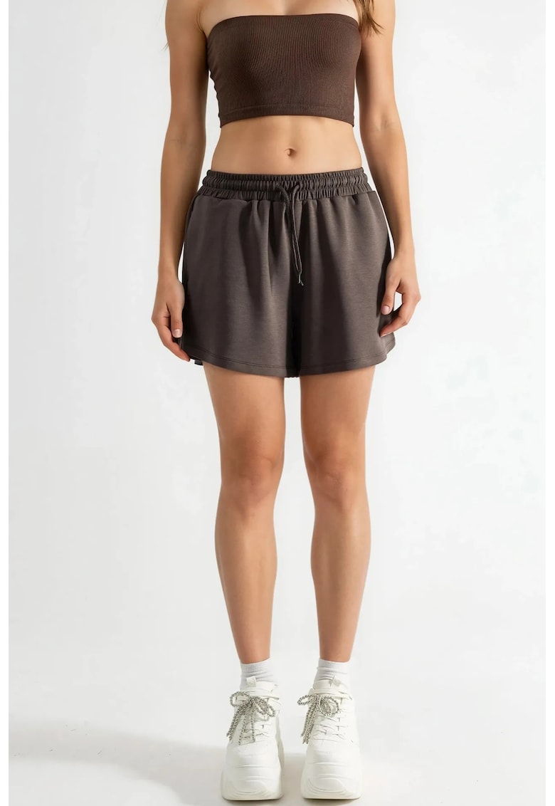 Pantaloni scurti dama - talie medie - snur - maro - textil