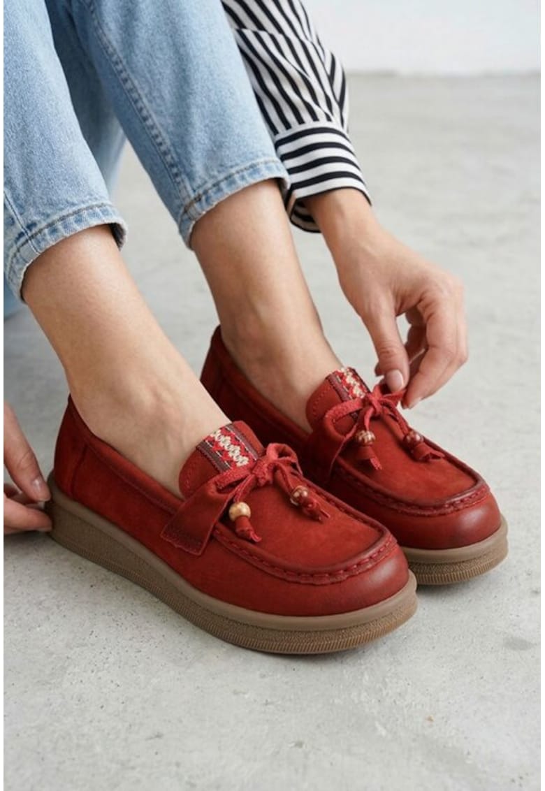 Pantofi dama bordo din piele nabuc cu ornament