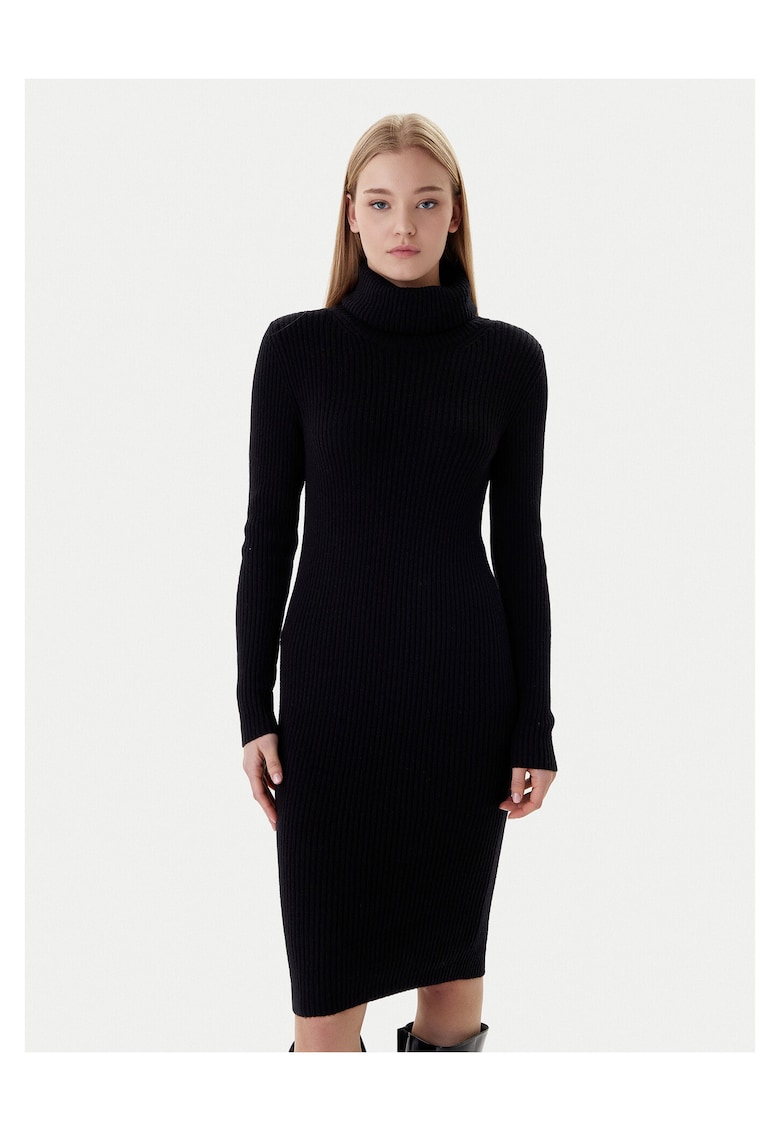 Rochie tricotata 50% viscoza - 27% nailon - Negru