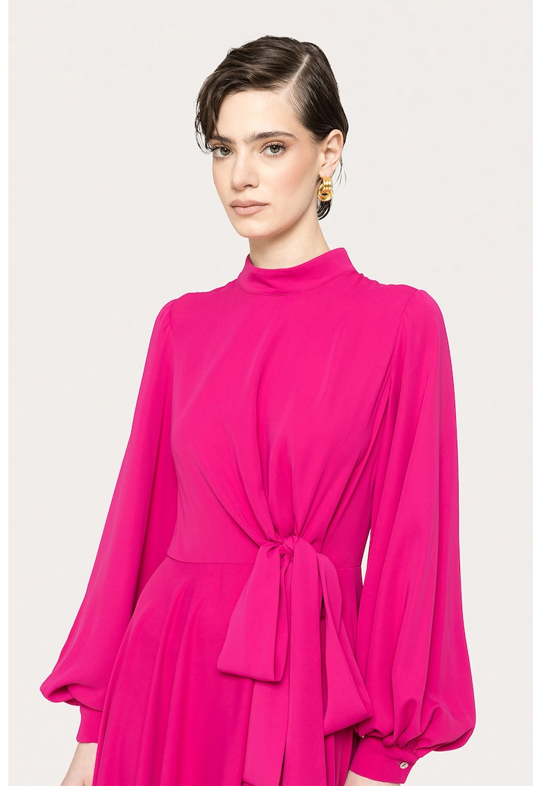 Rochie lunga cu maneci bishop si detaliu cu funda - Fucsia