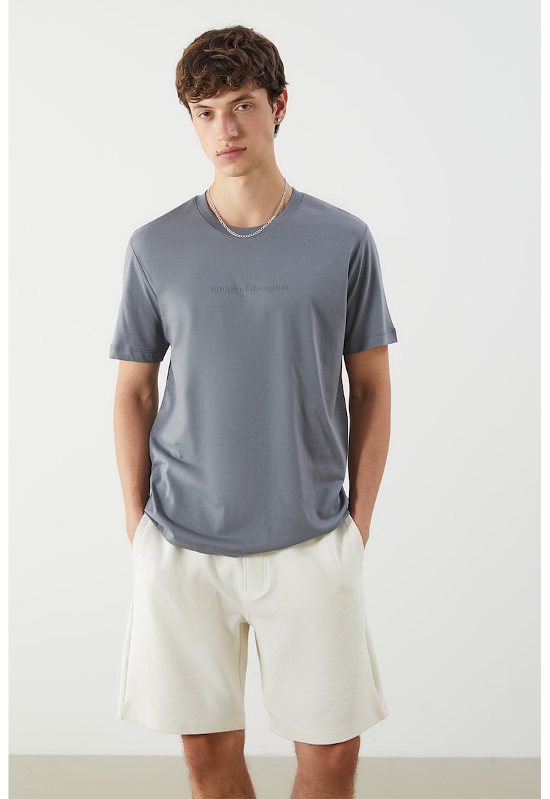 Tricou cu imprimeu text - Gri