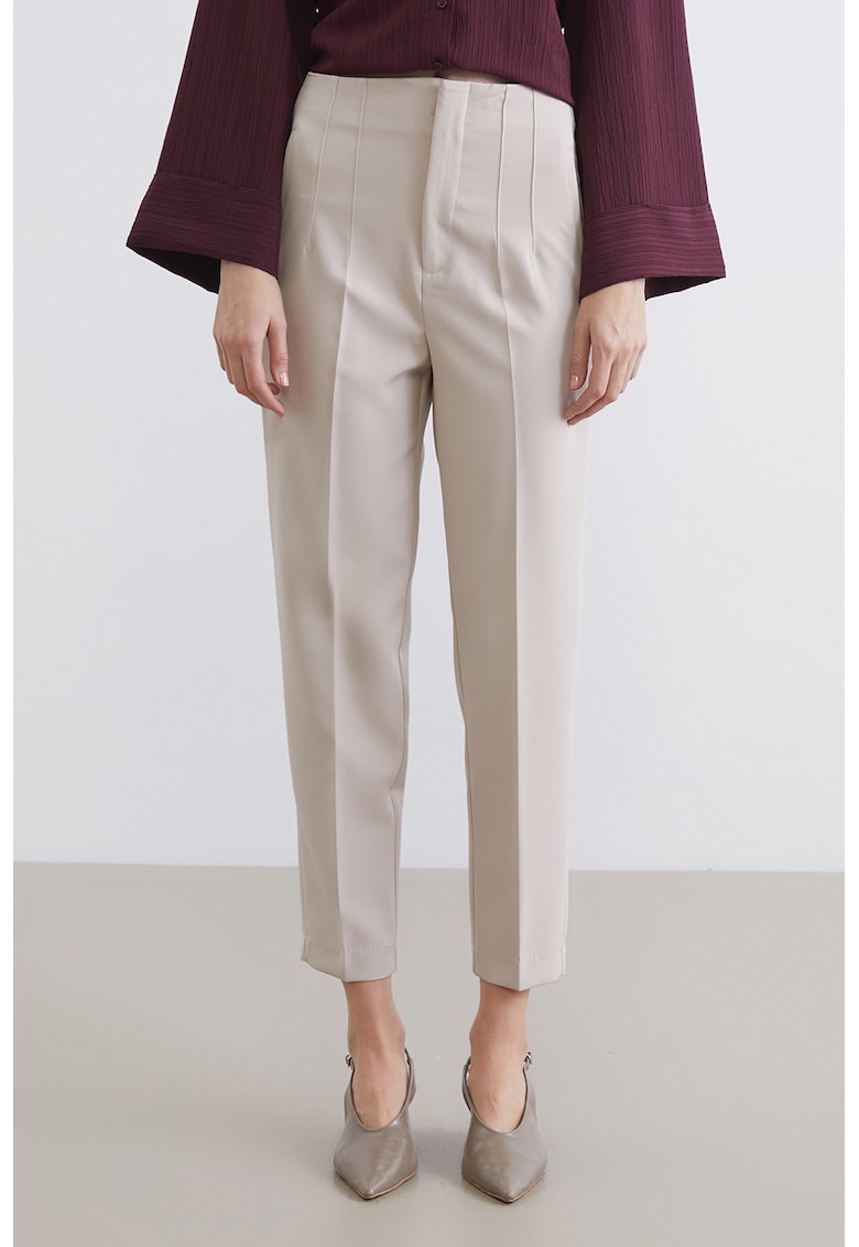 Pantaloni conici cu talie inalta si pliuri - Crem