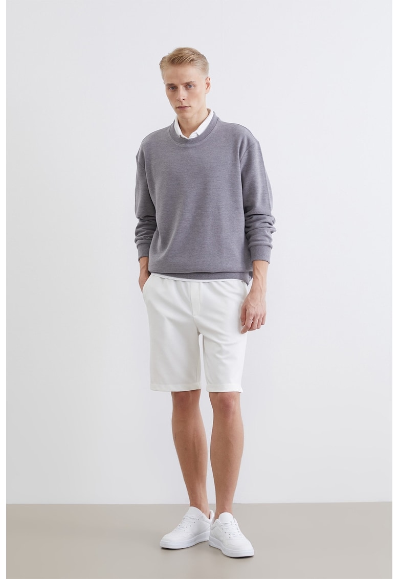 Pantaloni scurti cu buzunare oblice - Alb