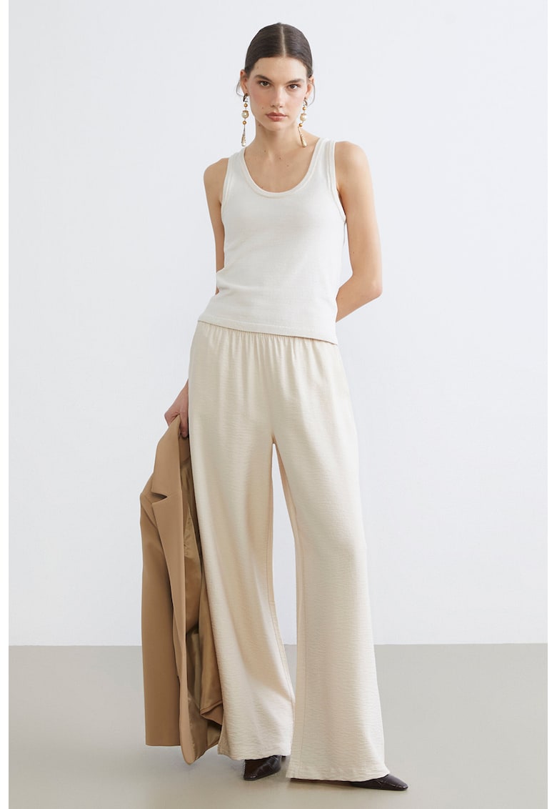 Pantaloni cu croiala ampla si talie elastica - Crem