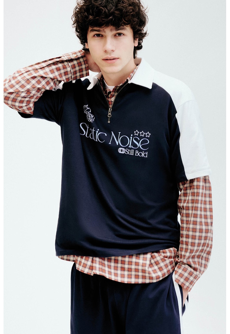 Tricou polo cu model grafic - Gri carbune/Alb optic