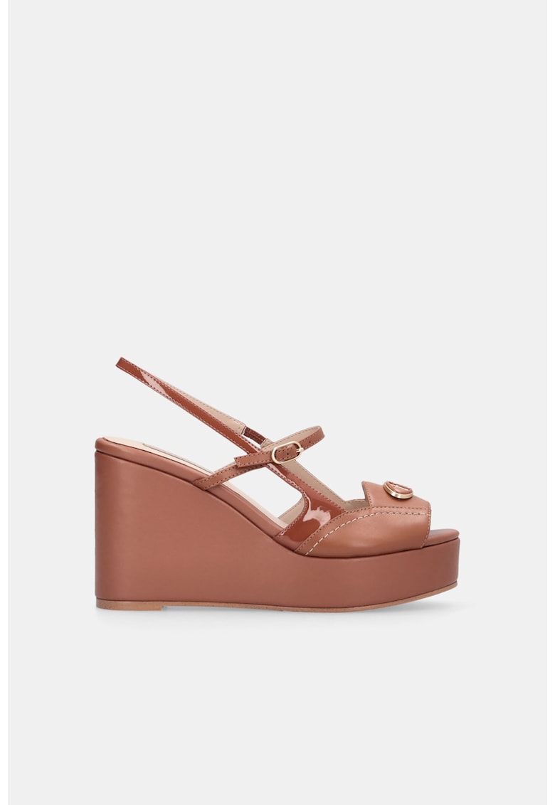 Sandale wedge din piele si piele lacuita - Maro scortisoara