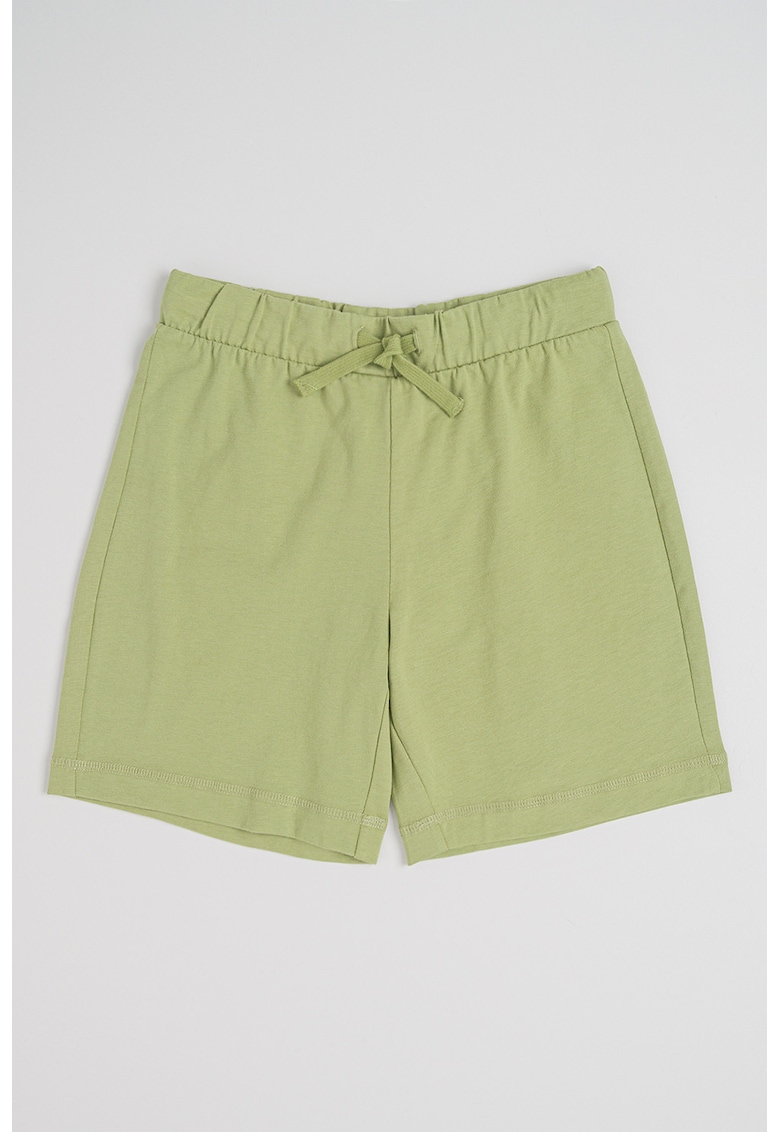 Pantaloni scurti cu snur si buzunar pe partea din spate - Verde pal