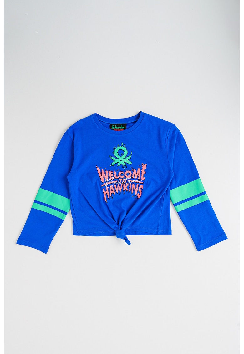 Bluza cu imprimeu cu tematica Stranger Things si detaliu nod - Albastru royal/Verde aquamarin