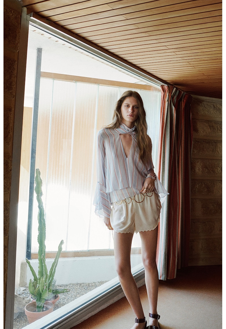 Bluza cu volane si model in dungi - Multicolor
