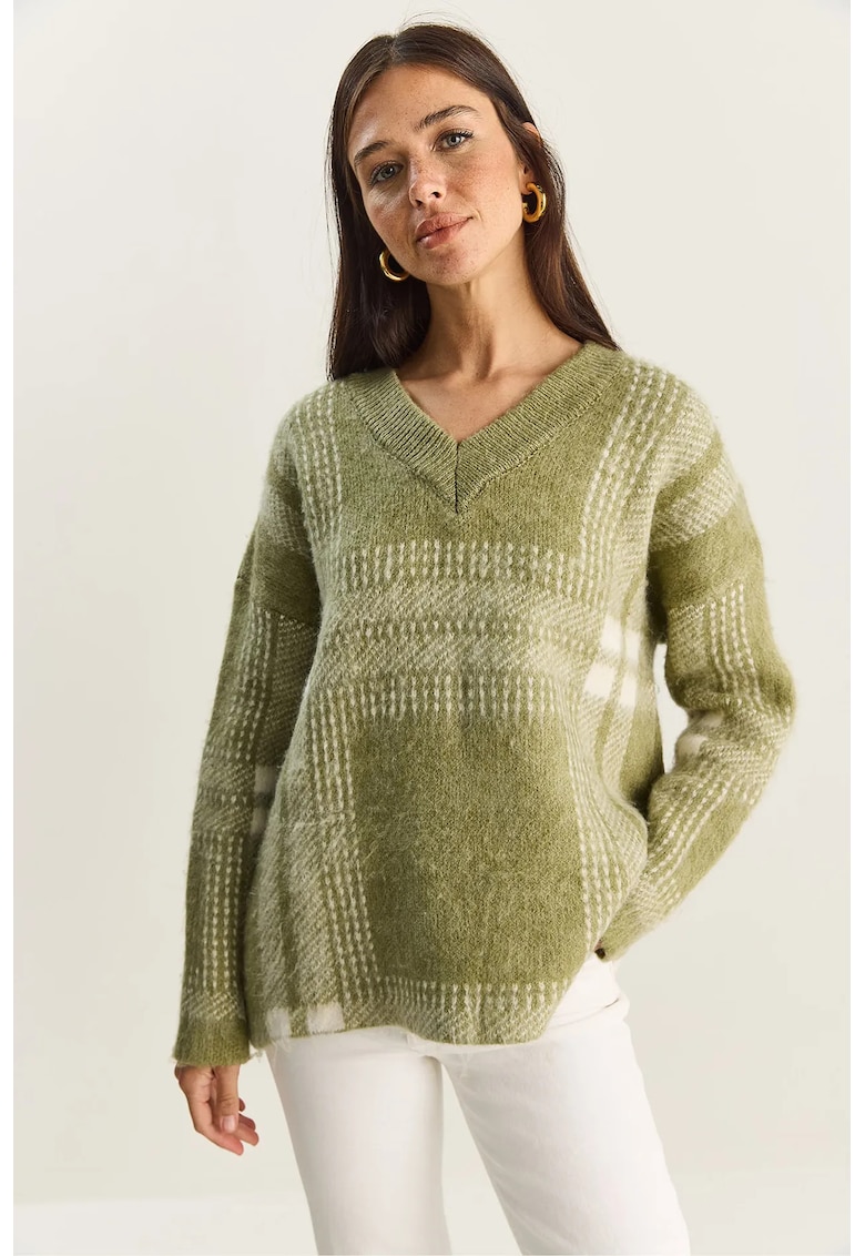 Pulover tricotat guler in V - maneca lunga - verde lime - carouri -