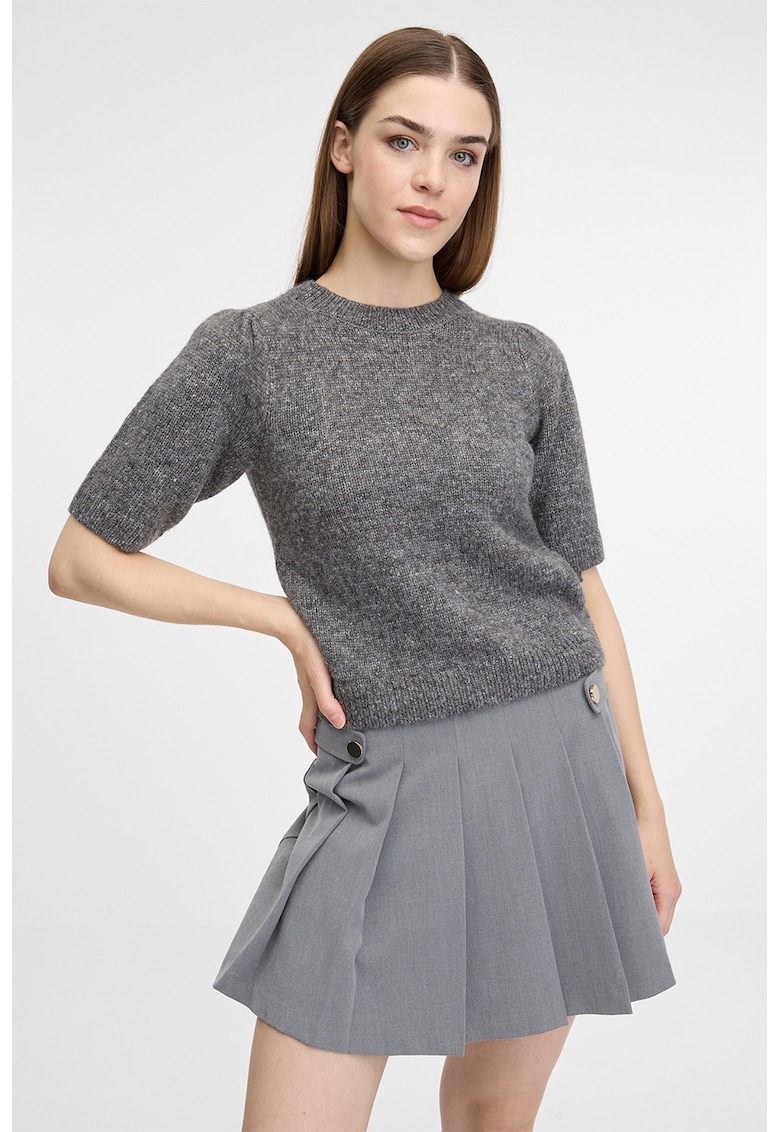 Pulover cu maneci scurte si decolteu la baza gatului - Gri melange