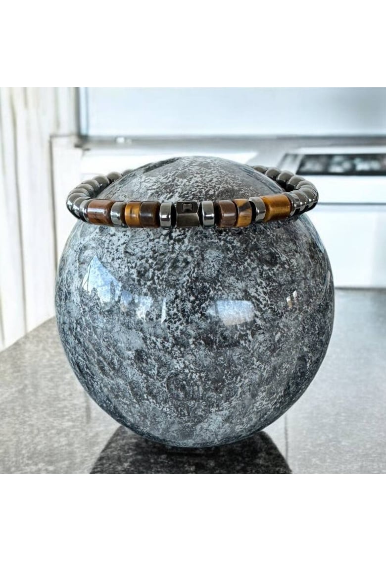 Bratara barbati handmade Amos din Hematit si Ochi de Tigru - ajustabila cu snur
