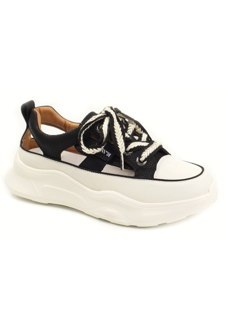 Pantofi dama decupati piele naturala 208 - Negru