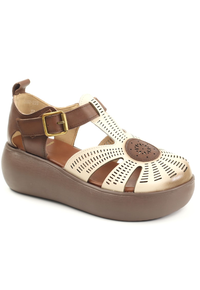 Pantofi dama decupati piele naturala 10682 - Maro