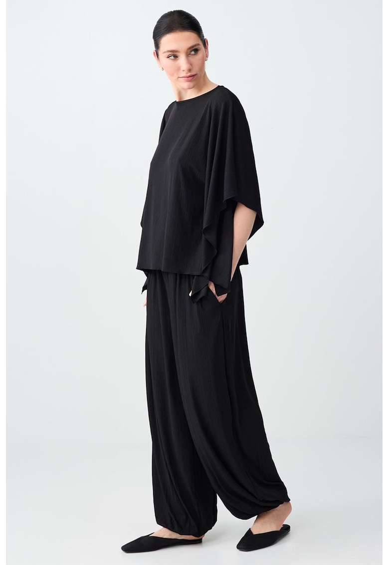 Pantaloni relaxed fit cu aspect striat - Negru