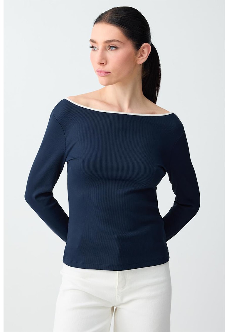 Bluza cu decolteu barcuta - Bleumarin