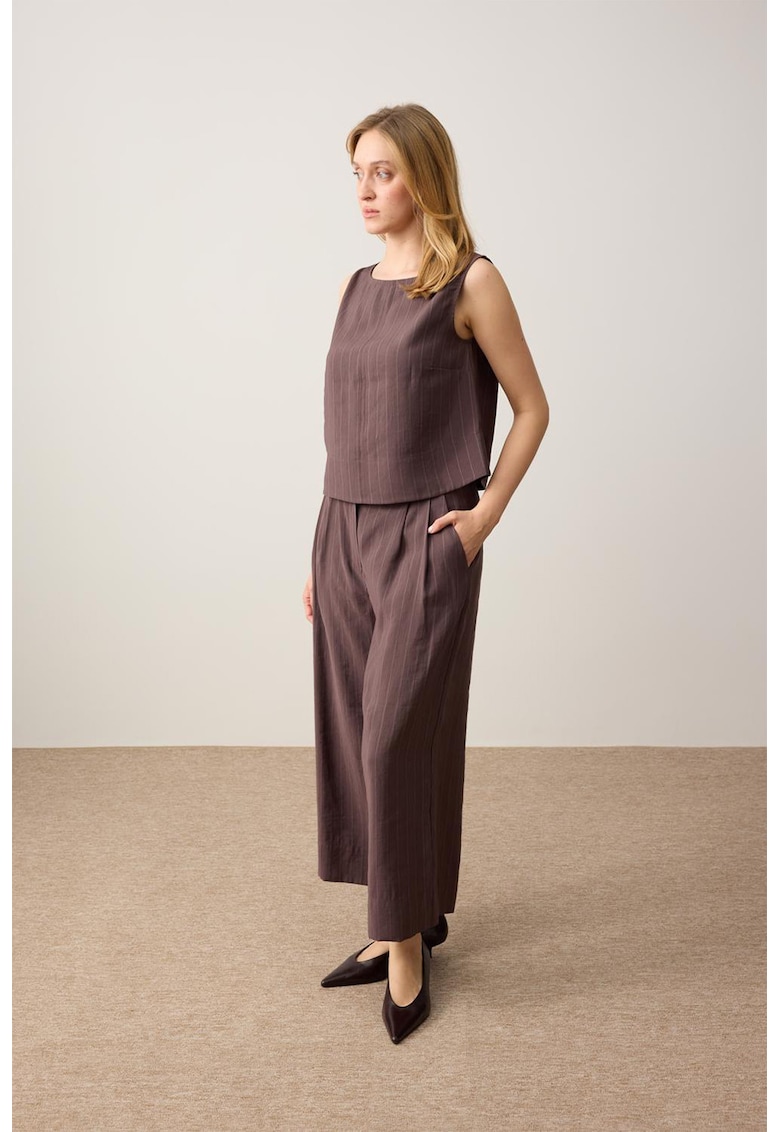Pantaloni crop din amestec de modal cu croiala ampla - Maro inchis