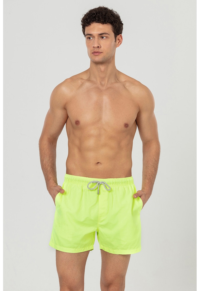 Pantaloni scurti de baie cu buzunare si model - Verde fistic
